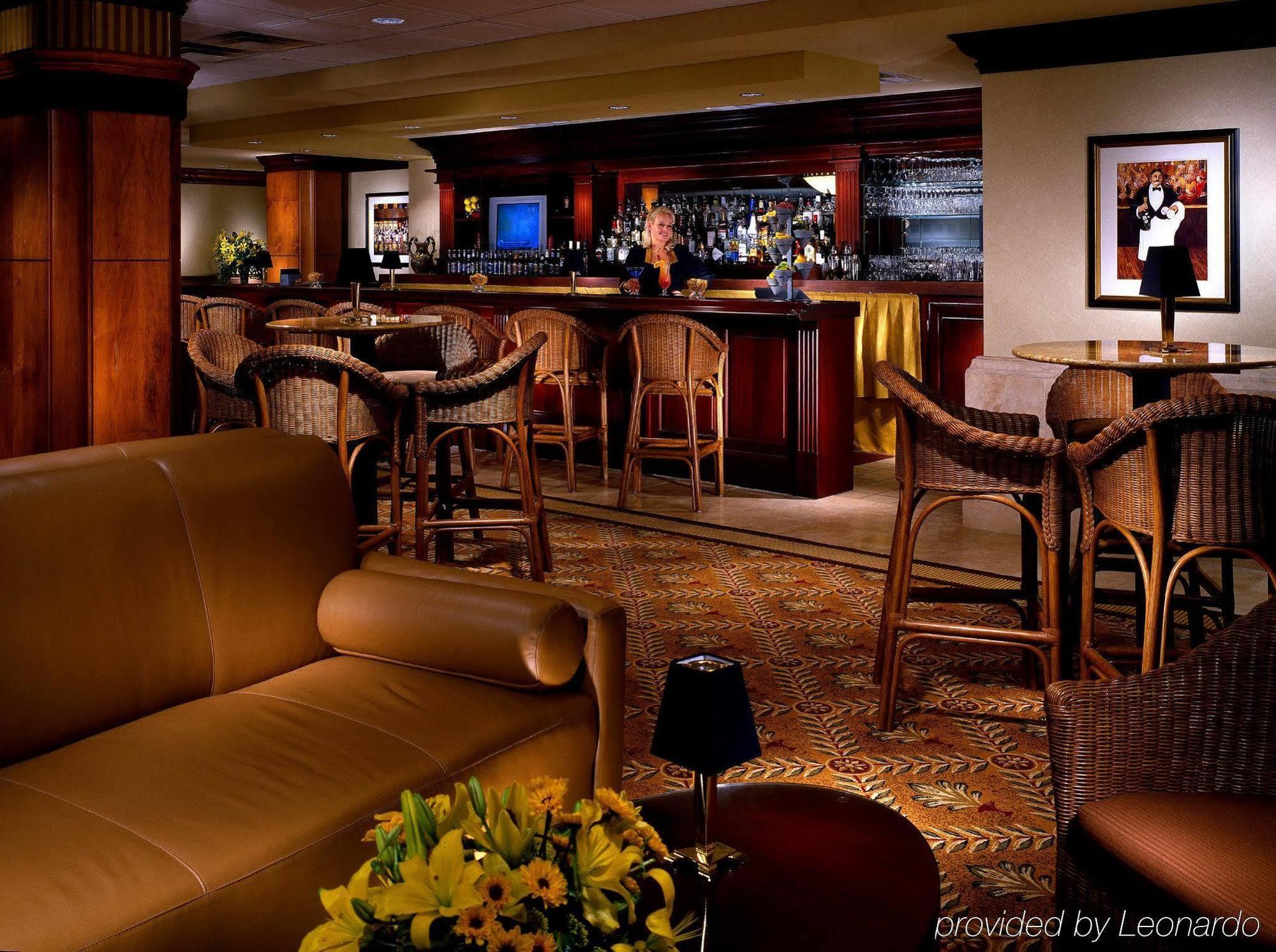 โฟร์ พอยต์ บาย เชอราตัน ลิตเติล ร็อค มิดทาวน์ Hotel ลิตเติลร็อค ร้านอาหาร รูปภาพ